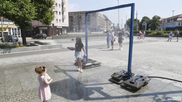 Jeśli temperatura przekroczy 27 stopni, szczeciński ZWiK uruchomi kurtyny wodne.