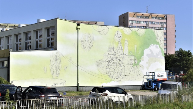 Ozdobi ścianę Szkoły Podstawowej nr 5 w Stargardzie. Gotowy będzie za kilka tygodni.
