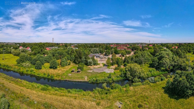 Miasto przekazało już teren wykonawcom. Wybudowana zostanie przystań dla kajaków z pomostem pływającym oraz suszarka na 10 kajaków i kamizelek - to w pierwszym etapie.