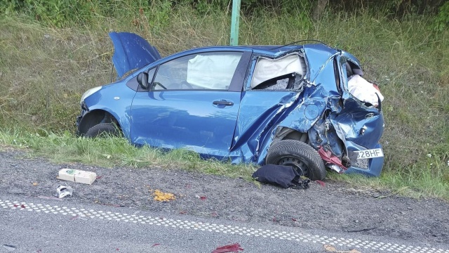 Dwa samochody osobowe zderzyły się na drodze wojewódzkiej nr 163.