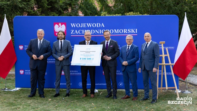 8,5 mln złotych trafiło do Zachodniopomorskiego Centrum Onkologii w Szczecinie. Pieniądze przekazało Ministerstwo Zdrowia. Zostaną wydane na wymianę akceleratora. To urządzenie służące do radioterapii.