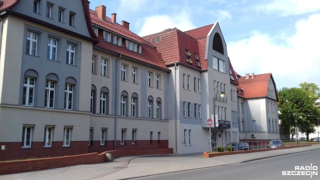 Takie poradnie w regionie są zaledwie cztery, a na wizytę trzeba poczekać przynajmniej kilka miesięcy. Za kilka dni pracę rozpocznie kolejna. Chodzi o Poradnię Leczenia Bólu, która powstała w świnoujskim szpitalu.