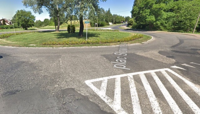 Plac Słowińców w Szczecinie do przebudowy. Od czwartku w tej części Gumieniec rozpocznie się wymiana asfaltu, co będzie wiązało się ze sporymi utrudnieniami dla kierowców.