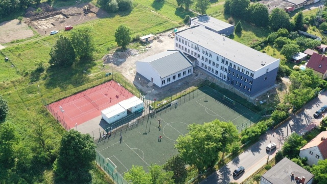 Nowa świetlica osiedlowa powstanie w Sławnie. Miejsce spotkań, warsztatów czy spędzania wolnego czasu w towarzystwie sąsiadów powstanie w budynku po sali gimnastycznej, która należała do Szkoły Podstawowej nr 1.