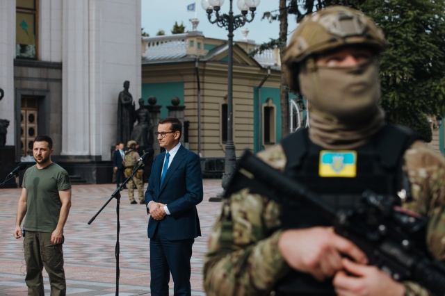 Premier Mateusz Morawiecki pogratulował Ukrainie ofensywy na wschodnim froncie. Odniósł się w ten sposób do ataków ukraińskiej armii i wejścia w głąb frontu między Charkowem a Izjumem.