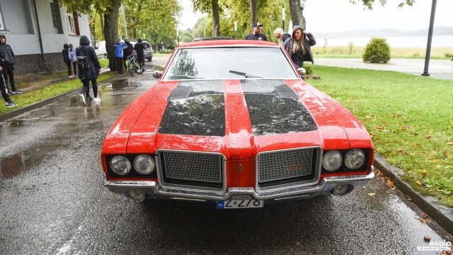 Camaro, Mustang, Dodge, Olds - takie marki zabytkowych samochodów można było zobaczyć podczas festynu charytatywnego, z którego dochód przeznaczony jest na operacje dla 17-miesięcznego Krzysia z Ińska.