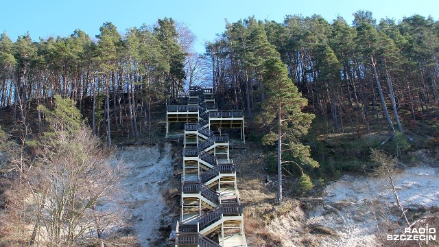 Jeszcze w tym roku zostanie ogłoszony przetarg na remont schodów na Kawczą Górę w Międzyzdrojach.