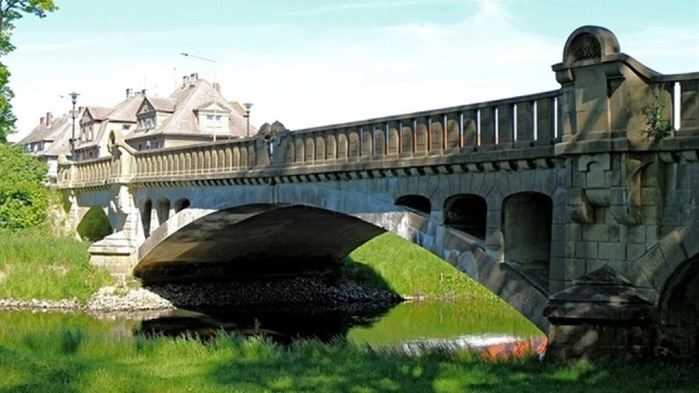 Zabytkowy most do remontu z Polskiego Ładu