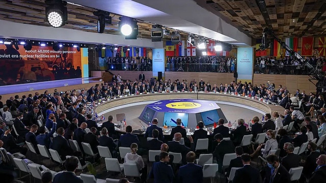 Ponad 50 delegacji z całego świata weźmie udział w pierwszym parlamentarnym szczycie Platformy Krymskiej w Zagrzebiu w Chorwacji. Polskę będą reprezentować marszałek Sejmu, Elżbieta Witek i marszałek Senatu, Tomasz Grodzki. Politycy zabiorą głos podczas sesji plenarnej.
