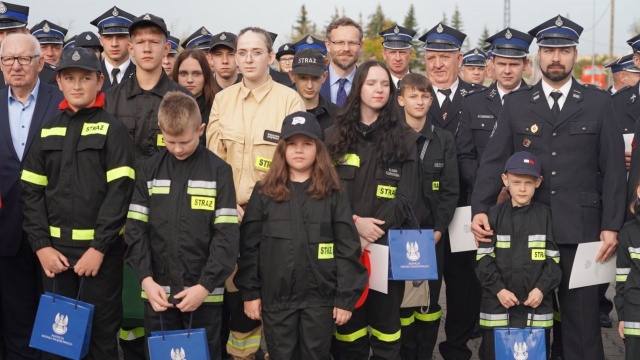 800 tysięcy złotych trafi do Młodzieżowych Drużyn Pożarniczych w regionie. Pieniądze przekazało Ministerstwo Spraw Wewnętrznych i Administracji.