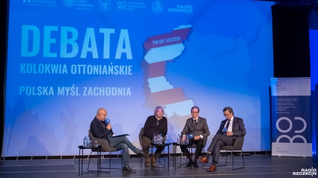 Polska odzyskała Pomorze Zachodnie dopiero po II wojnie światowej, ale znacznie wcześniej mówiono o tych ziemiach jako polskich - takie wnioski można wyciągnąć po czwartkowej debacie Biało-czerwona nad Odrą, Nysą i Bałtykiem. Polska myśl zachodnia jako główny wektor i siła sprawcza polskości tych ziem, która odbyła się w studiu S1 Radia Szczecin.