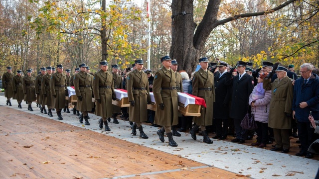 Wzruszający pogrzeb na Westerplatte