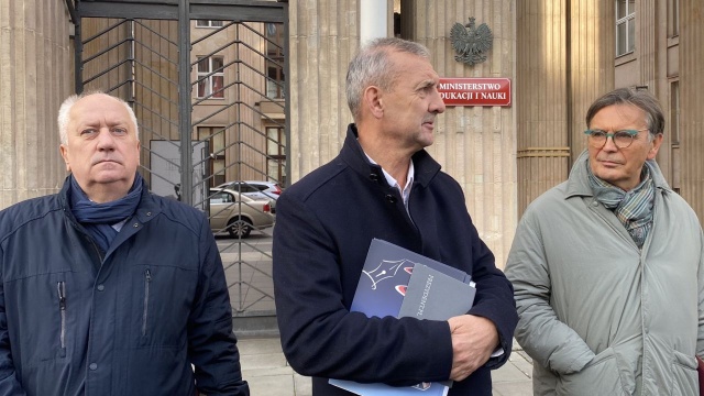 To było dobre, merytoryczne spotkanie - tak rozmowy przedstawicieli Ministerstwa Edukacji i Nauki z kierownictwem Związku Nauczycielstwa Polskiego podsumowały obie strony.