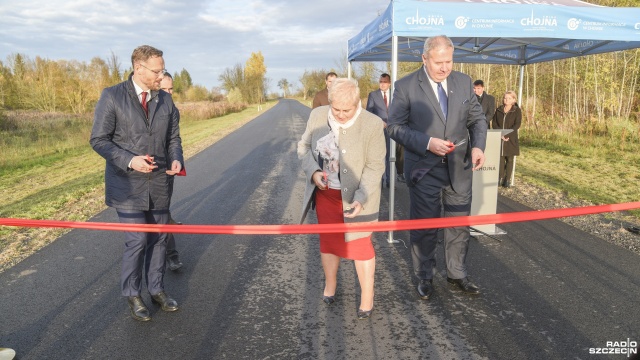 Przebudowa ulicy Dojazdowej w Chojnie zakończona. W środę droga została oficjalnie otwarta.