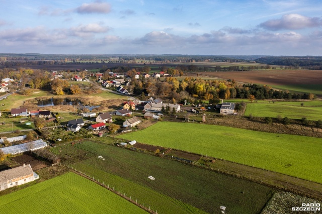 Około 1 mln 300 tys. wniosków obszarowych, czyli wniosków o dopłaty złożyli w tym roku rolnicy w całej Polsce.