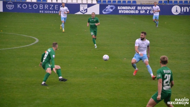 Piłkarze Kotwicy Kołobrzeg remisem zakończyli rundę jesienną w II lidze. Pomimo braku wygranej kołobrzeżanie pozostaną liderem rozgrywek przed zimową przerwą.