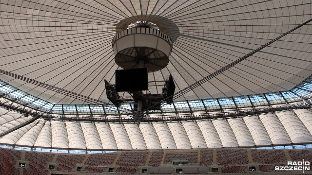 Stadion Narodowy w Warszawie będzie wyłączony z użytkowania przez co najmniej dwa tygodnie. Tak zdecydowano na spotkaniu przedstawicieli władz obiektu z jego architektami i wykonawcami.