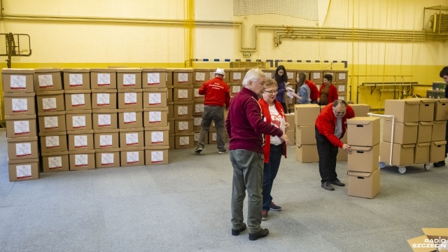 Rozpoczęło się pakowanie darów, które trafią do Polaków na Litwie. Akcję organizuje Fundacja Polskich Wartości.