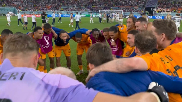 Piłkarze Holandii awansowali do ćwierćfinału mistrzostw świata w Katarze.