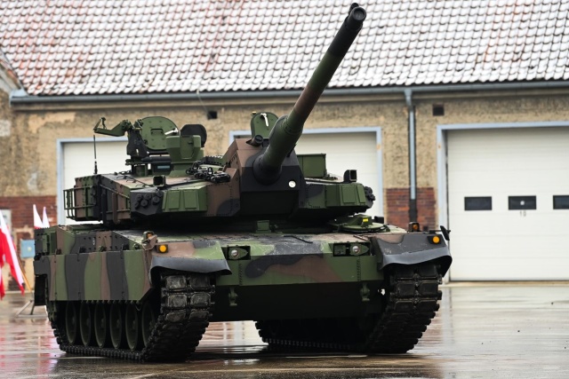 Nowoczesne czołgi już w jednostce w Polsce