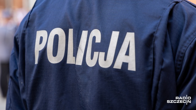 Rozpoczyna się świąteczna akcja policji na drogach. Należy się spodziewać częstszych kontroli na głównych trasach i drogach wyjazdowych z dużych miast.