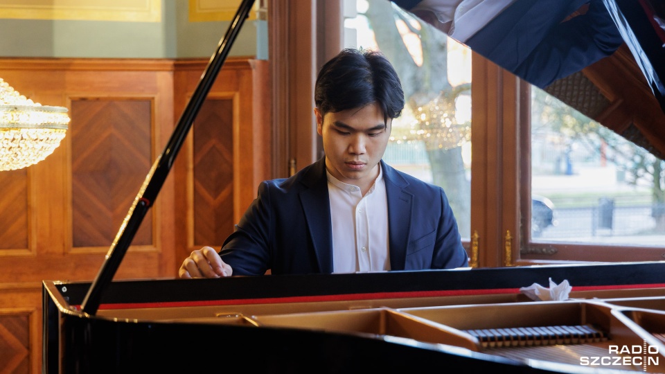 Jim-Isaac Chua – pianista. Fot. Robert Stachnik [Radio Szczecin]