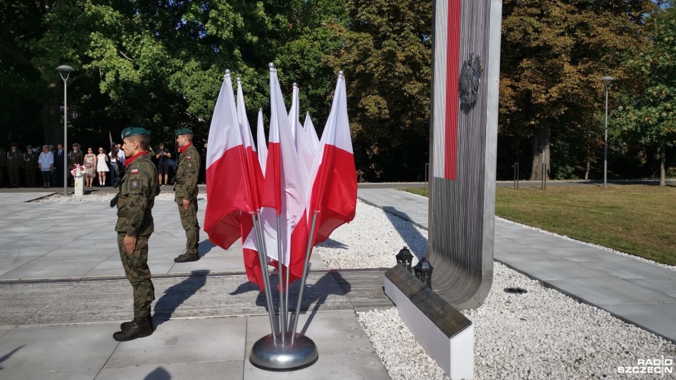 Stargard: Oficjalne uroczystości w przeddzień Święta Wojska Polskiego