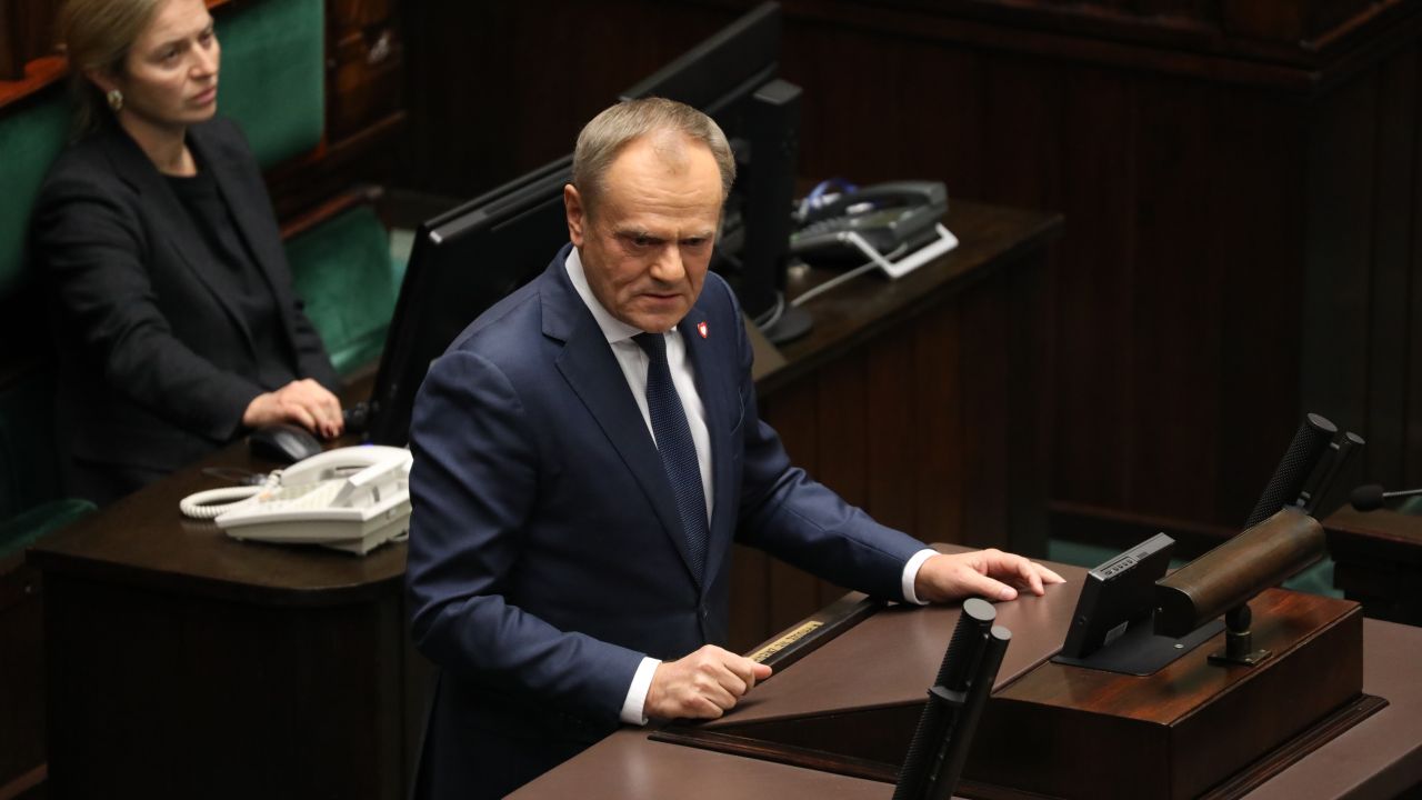 Obrona polskiej granicy będzie priorytetem tego rządu - zapewnił premier Donald Tusk. Dając temu wyraz, dziś rząd zbierze się na posiedzeniu w Białymstoku.