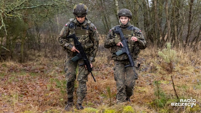 Fot. Robert Stachnik [Radio Szczecin] Są młode, atrakcyjne i... wybrały mundur [ZDJĘCIA]