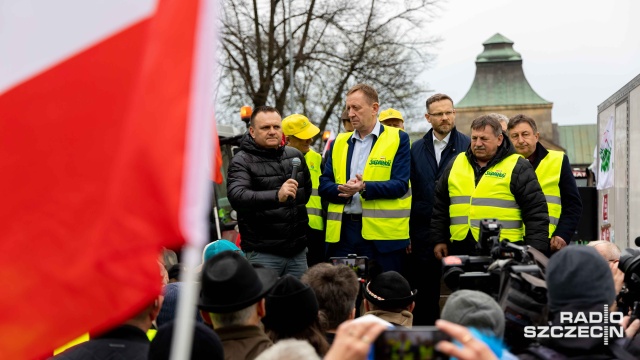 Fot. Robert Stachnik [Radio Szczecin] Padło zapewnienie ministra. Rolnicy: Brawo [WIDEO, ZDJĘCIA]