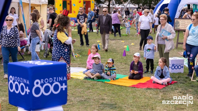 Fot. Robert Stachnik [Radio Szczecin] Piknik 800 Plus. "Zależy nam na polskich dzieciach" [WIDEO, ZDJĘCIA]