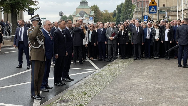 Fot. Robert Stachnik [Radio Szczecin] Prezydent RP odsłonił nowy pomnik w Szczecinie [WIDEO, ZDJĘCIA]