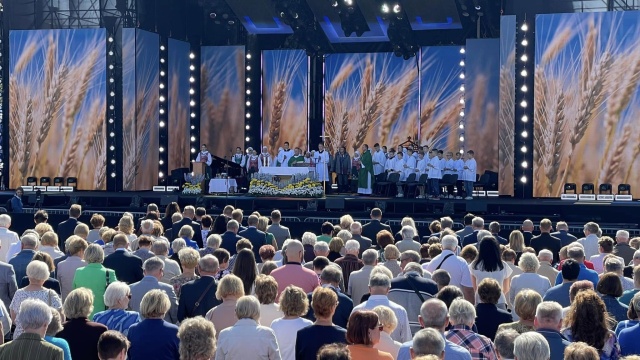 Źródło: FB Fundacja Polskich Wartości Dożynki Polskie na Litwie [ZDJĘCIA]