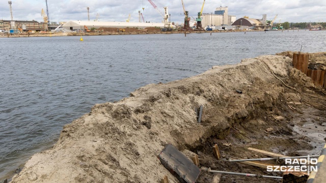 Fot. Robert Stachnik [Radio Szczecin] W Szczecińskim porcie powstanie terminal do przeładunków agro [WIDEO, ZDJĘCIA]