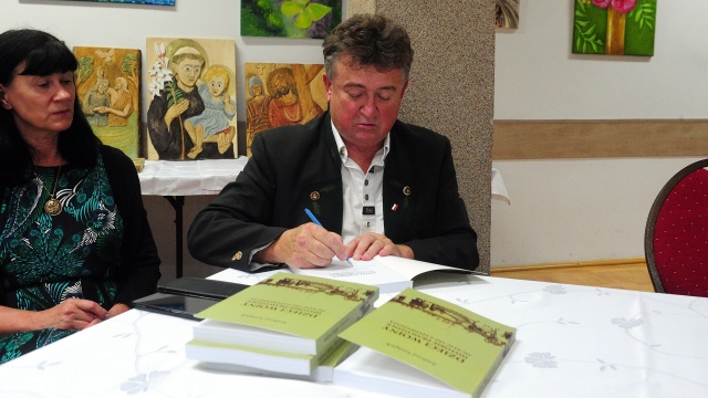 Fot. Marcin Kokolus [Radio Szczecin] Walczy w obronie Lasów Państwowych [ZDJĘCIA]