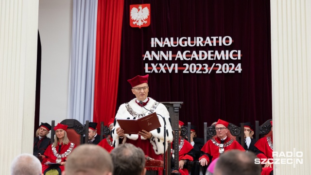 Fot. Robert Stachnik [Radio Szczecin] "Pozytywny stresik" na rozpoczęciu roku w PUM [WIDEO, ZDJĘCIA]