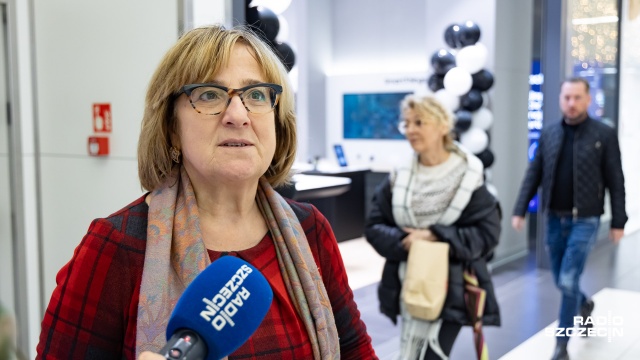 Fot. Robert Stachnik [Radio Szczecin] Sklepy pełne klientów. Zdania ws. Black Friday są jednak podzielone [WIDEO, ZDJĘCIA]