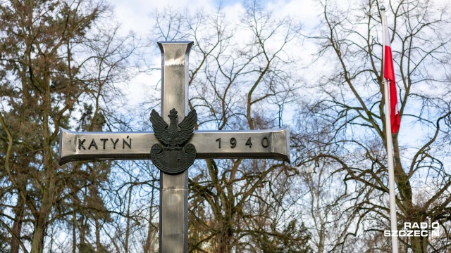 Fot. Robert Stachnik [Radio Szczecin] W Szczecinie upamiętniono bohaterów walki o niepodległość [ZDJĘCIA]