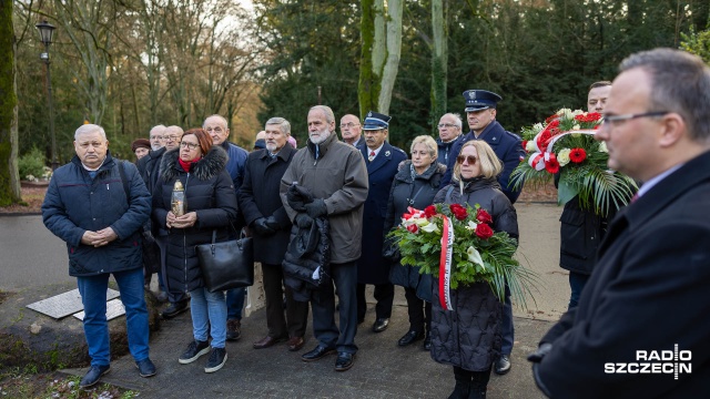 Fot. Robert Stachnik [Radio Szczecin] W Szczecinie upamiętniono bohaterów walki o niepodległość [ZDJĘCIA]
