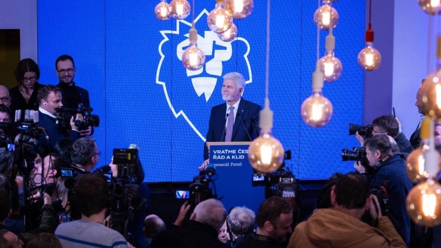 Generał w stanie spoczynku, były szef komitetu wojskowego NATO Petr Pavel został zwycięzcą pierwszej tury wyborów prezydenckich w Czechach.