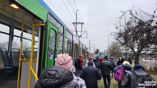 Kilkunastominutowe opóźnienia tramwajów w kierunku Prawobrzeża. To z powodu awarii.