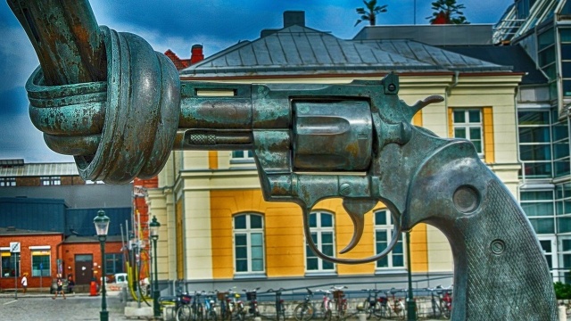 Szwecja zapowiada zaostrzenie kar za wspieranie terroryzmu. Nowe prawo to realizacja porozumienia z Turcją, które ma zapewnić Szwedom poparcie Ankary dla ich członkostwa w NATO.