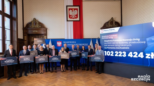 Potężny zastrzyk finansowy dla zachodniopomorskich samorządów. Ponad 100 milionów złotych trafi do gmin i powiatów na budowę i remonty dróg lokalnych z Rządowego Funduszu Rozwoju Dróg.