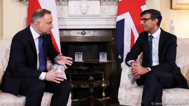 Prezydent Andrzej Duda wezwał w Londynie do zwiększenia liczebności NATO-wskich sił reagowania.