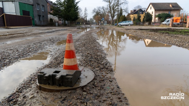 Najwcześniej za dwa tygodnie autobusy komunikacji miejskiej wrócą na ulicę Bryczkowskiego na szczecińskim Wielgowie.