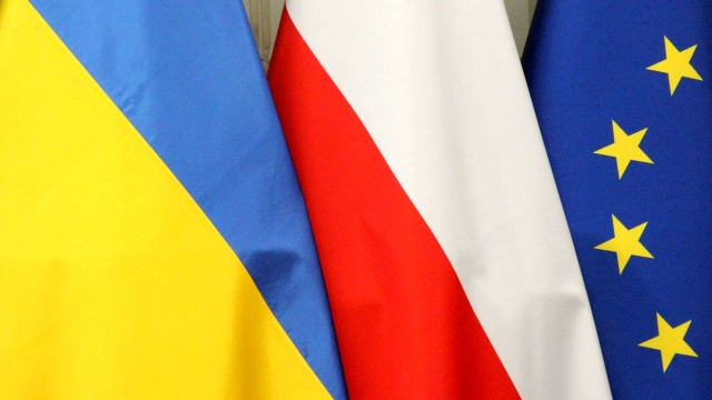 Unia Europejska będzie robić zakupy amunicji dla walczącej z Rosją Ukrainy ze wspólnego budżetu, w ramach Europejskiego Funduszu Pokojowego.