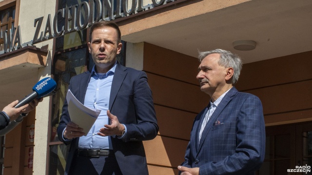 Paraliż grozi wojewódzkim instytucjom. Wszystko przez galimatias prawny, jaki Platforma Obywatelska funduje w Sejmiku Województwa Zachodniopomorskiego - alarmują radni Prawa i Sprawiedliwości.