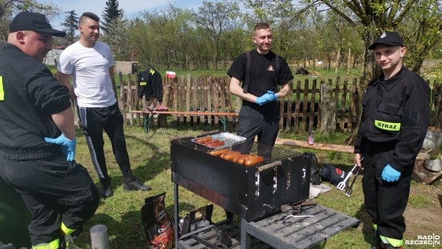 Do aktywnego wypoczynku z całą rodziną podczas majowego weekendu zachęcają organizatorzy pierwszej edycji pikniku w Gogolewie. Trzydniową imprezę pod hasłem Majówka w Agrodolince wsparła Gmina Marianowo. Miejscem imprezy jest jedno z gospodarstw agroturystycznych. Wystarczy zjechać z krajowej 20, by doświadczyć wszystkich atrakcji oferowanych przez polską wieś.