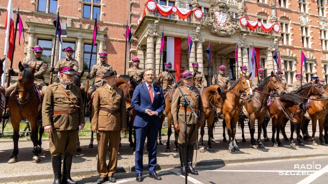 Przemarszem Szwadronu Kawalerii Wojska Polskiego ulicami miasta rozpoczęły się szczecińskie Dni Kawalerii.