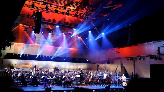 DAGADANA świętowała 15. urodziny z Orkiestrą Filharmonii w Szczecinie